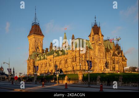 Ottawa (Ontario) - 21 octobre 2022 : vue de l'édifice du Centre sur la colline du Parlement. Banque D'Images