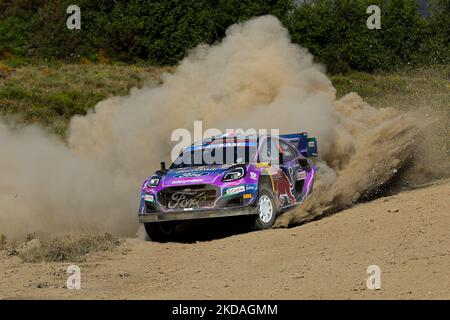 Sébastien LOEB (FRA) et Isabelle GALMICHE (FRA) dans FORD Puma Rally1 de M-SPORT FORD WORLD RALLY ÉQUIPE en action pendant les SS3 - Gois du rassemblement Vodafone WRC Portugal 2022 à Matosinhos - Portugal, on 20 mai 2022. (Photo de Paulo Oliveira / NurPhoto) Banque D'Images