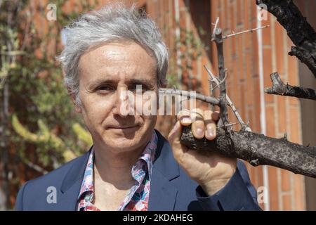 L'historien et écrivain français Ivan Jablonka pose lors de sa visite à Barcelone, à Barcelone, en Catalogne, en Espagne, sur 20 mai, 2022 (photo par Albert Llop/NurPhoto) Banque D'Images