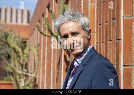 L'historien et écrivain français Ivan Jablonka pose lors de sa visite à Barcelone, à Barcelone, en Catalogne, en Espagne, sur 20 mai, 2022 (photo par Albert Llop/NurPhoto) Banque D'Images