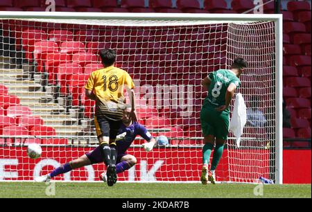 LONDRES, ANGLETERRE - 22 MAI : Ben Shepherd de Newport Pagnell Town a obtenu des scores lors de la finale 2021/2020 de la phase de construction de la FA entre Littlehampton Town et Newport Pagnell Town au stade Wembley, Londres, Royaume-Uni 22nd mai 2022 (photo par action Foto Sport/NurPhoto) Banque D'Images