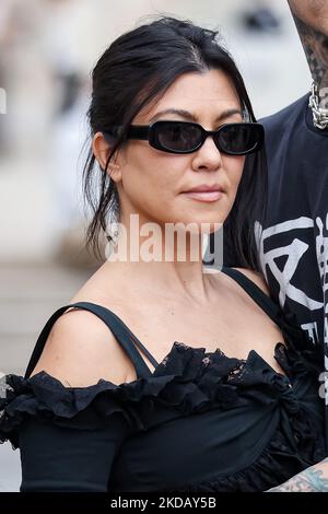 Kourtney Kardashian est vu à la Piazza Duomo sur 26 mai 2022 à Milan, Italie (photo par Alessandro Bremec/NurPhoto) Banque D'Images