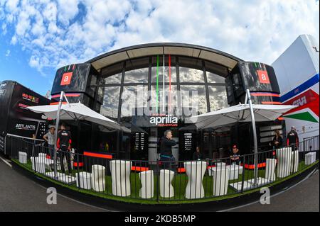 Aprilia Racing Aprilia Hospitality pendant le Championnat du monde MotoGP Gran Premio dâ€™Italia Oakley Race on 29 mai 2022 au circuit international de Mugello à Scarperia (FI), Italie (photo par Alessio Marini/LiveMedia/NurPhoto) Banque D'Images