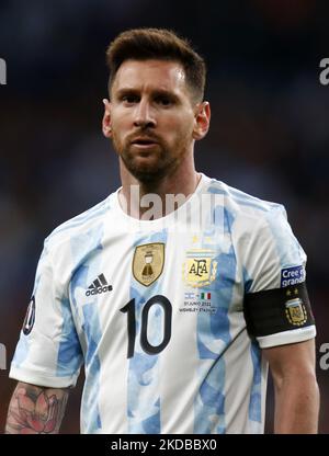 LONDRES, ANGLETERRE - JUIN 01:Lionel Messi de l'Argentine pendant Finalissima Conmebol - coupe des champions de l'UEFA entre l'Italie et l'Argentine au stade Wembley , Londres, Royaume-Uni 01st juin, 2022 (photo par action Foto Sport/NurPhoto) Banque D'Images