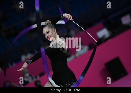 Kayla Rondi (RSA) lors de la coupe du monde 2022 de GYMNASTIQUE rythmique DE LA FIG sur 03 juin 2022 à l'arène de Vitrifrigo à Pesaro, Italie (photo de Gianluca Ricci/LiveMedia/NurPhoto) Banque D'Images