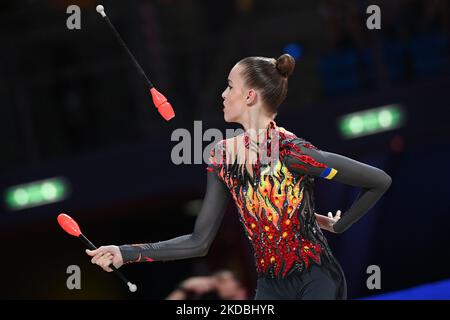 Melaniia Tur (UKR) pendant la coupe du monde de GYMNASTIQUE rythmique FIG 2022 sur 03 juin 2022 à l'arène de Vitrifrigo à Pesaro, Italie (photo de Gianluca Ricci/LiveMedia/NurPhoto) Banque D'Images