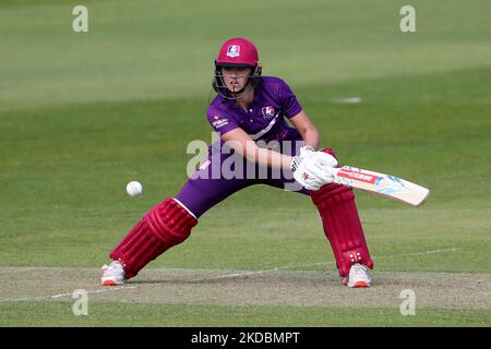 CHESTER LE STREET, ROYAUME-UNI. 1st JUIN Sophie Munro de Lightning lors du match de Blast Vitality T20 entre le Durham County Cricket Club et Worcestershire au Seat unique Riverside, Chester le Street, le mercredi 1st juin 2022. (Photo de Mark Fletcher/MI News/NurPhoto) Banque D'Images