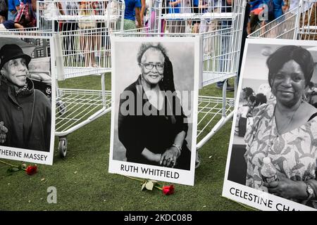Des milliers de manifestants ont défilé de Cadman Plaza à travers le pont de Brooklyn jusqu'au centre-ville de Manhattan à New York au cours de la marche pour nos vies sur 11 juin 2022 appelant à la fin de la violence par les armes à feu. (Photo de Karla Ann Cote/NurPhoto) Banque D'Images