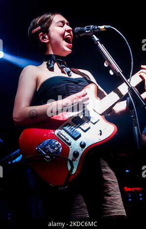 Escargot Mail en concert à Santeria à Milan, Italie, sur 16 juin 2022. Snail Mail est le projet solo de rock indépendant américain du guitariste et chanteur-compositeur Lindsey Jordan. (Photo par Mairo Cinquetti/NurPhoto) Banque D'Images