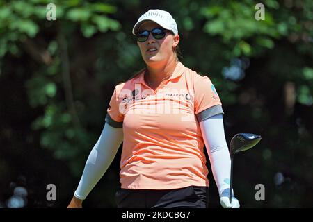 Jennifer Kupcho, de Westminster, Colorado, réagit après avoir frappé à partir du tee 4th lors de la dernière partie du tournoi de golf Meijer LPGA Classic au Blythefield Country Club à Belmont, MI, États-Unis, dimanche, 19 juin 2022. (Photo par Amy Lemus/NurPhoto) Banque D'Images