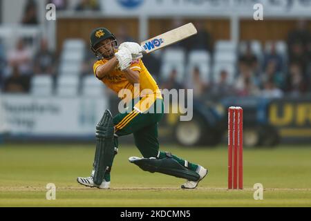 Steven Mullaney de Notts Outlaws chauves-souris lors du match de Blast Vitality T20 entre le Durham County Cricket Club et le Nottinghamshire au Seat unique Riverside, Chester le Street, le vendredi 24th juin 2022. (Photo de will Matthews/MI News/NurPhoto) Banque D'Images