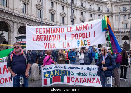 Rome, Italie. 5th novembre 2022. Manifestation nationale pour la paix à Rome organisée par le réseau italien du désarmement (Credit image: © Matteo Nardone/Pacific Press via ZUMA Press Wire) Banque D'Images