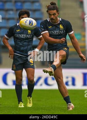 Juan MARTINEZ de l'Espagne en action pendant l'Espagne hommes 7s contre l'Italie hommes 7s, un match de quilication de la piscine B de la deuxième partie de la série de Championnat Rugby Europe Sevens 2022 à Cracovie. Samedi, 02 juillet 2022, dans le stade municipal de Henryk Reyman, Cracovie, petite Pologne Voivodeship, Pologne. (Photo par Artur Widak/NurPhoto) Banque D'Images