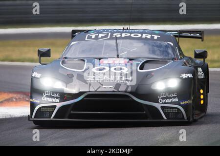69 OMAN RACING AVEC TF SPORT - Aston Martin Vantage AMR (A. Al Harthy, M. Sorensen, S. de Haan) pendant l'Endurance ELMS 2022 - série européenne le Mans sur 03 juillet 2022 à l'Autodromo di Monza à Monza, Italie (photo de Valerio Origo/LiveMedia/NurPhoto) Banque D'Images