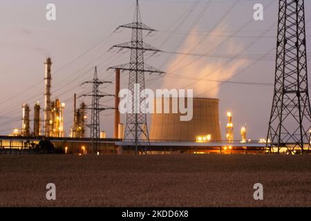 Vue générale de la raffinerie de pétrole Shell à Wesseling, près de Cologne, en Allemagne, sur 4 juillet 2022 (photo de Ying Tang/NurPhoto) Banque D'Images