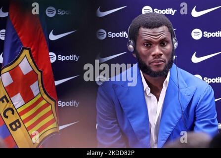 Franck Kessie lors de sa présentation en tant que nouveau joueur du FC Barcelone, à Barcelone, le 06th juillet 2022. -- (photo par Urbanandsport/NurPhoto) Banque D'Images