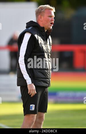 Pete Wild, le nouveau directeur de Barrow, lors du match amical d'avant-saison entre Ashton United et Barrow au stade Hurst Cross, Ashton sous Lyne, le mardi 5th juillet 2022. (Photo d'Eddie Garvey/MI News/NurPhoto) Banque D'Images