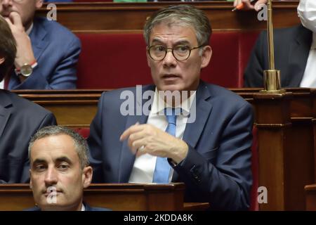 Olivier Faure, Premier secrétaire du Parti socialiste (PS) de gauche, assiste au discours de la première ministre française Elisabeth borne, qui parle de sa "déclaration politique générale" aux députés lors de la nouvelle session législative à l'Assemblée nationale - 6 juillet 2022, Paris (Photo de Daniel Pier/NurPhoto) Banque D'Images