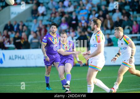 Josh Woods, de Newcastle Thunder, fait ses pieds lors du match DE BETFRED Championship entre Newcastle Thunder et Bradford Bulls à Kingston Park, Newcastle, le vendredi 8th juillet 2022. ((photo de Chris Lishman/MI News/NurPhoto) Banque D'Images