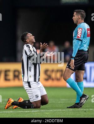 SÃO PAULO, SP - 05.11.2022: CORINTHIENS X CEARÁ - Jô pendant le match entre Corinthiens et Ceará tenu à Neo Química Arena à São Paulo, SP. Le match est valable pour le Round 36th du Brasileirão. (Photo: Marco Galvão/Fotoarena) Banque D'Images