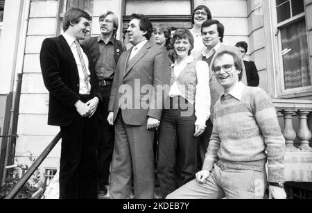 La visite du Président du FDJ du GDR, Egon Krenz, à Bonn, le 21 mars 1980. Avec ses amis, le MSB Spartakus. Werner Stuermann (SDAJ) Banque D'Images