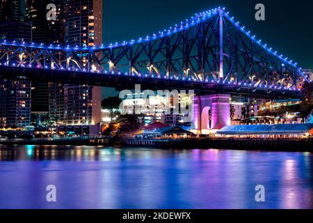 Story Bridge, classé au patrimoine mondial de l'UNESCO, à Brisbane. Banque D'Images