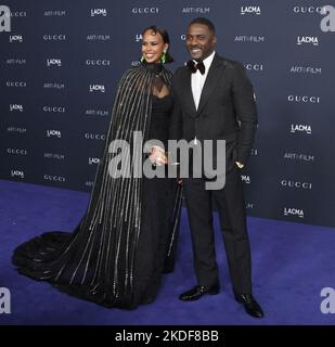 Los Angeles, États-Unis. 05th novembre 2022. Sabrina Dhowre Elba et Idris Elba assistent au gala du LACMA Art film au Los Angeles County Museum of Art de Los Angeles, samedi, à 5 novembre 2022. Photo de Jim Ruymen/UPI crédit: UPI/Alay Live News Banque D'Images