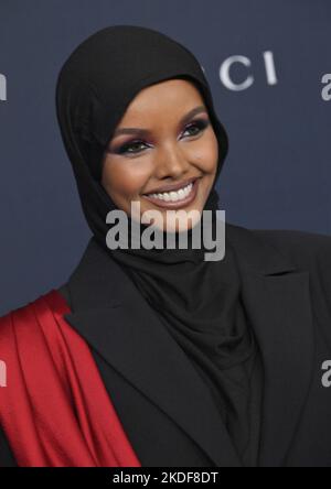 Los Angeles, États-Unis. 05th novembre 2022. Halima Aden participe au gala du LACMA Art film au Los Angeles County Museum of Art, à Los Angeles, samedi, 5 novembre 2022. Photo de Jim Ruymen/UPI crédit: UPI/Alay Live News Banque D'Images