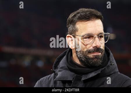 AMSTERDAM - l'entraîneur du PSV Eindhoven Ruud van Nistelrooij lors du match néerlandais Eredivisie entre AFC Ajax et le PSV à l'arène Johan Cruijff sur 6 novembre 2022 à Amsterdam, pays-Bas. ANP MAURICE VAN STEEN Banque D'Images