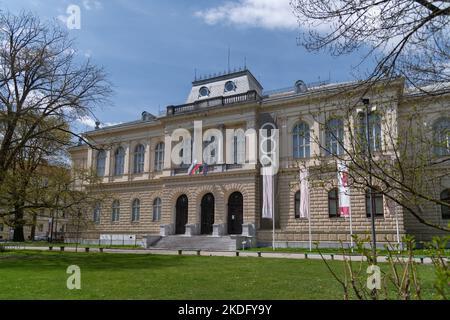 Ancien bâtiment historique du Musée slovène d'histoire naturelle à Ljubljana Banque D'Images
