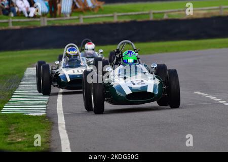 Sam Wilson, Cooper-Climax T53, Lowline, Richmond et Gordon Trophies, 25 minutes de course pour 2500cc voitures Grand Prix qui auraient concouru entre elles Banque D'Images