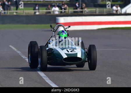 Sam Wilson, Cooper-Climax T53, Lowline, Richmond et Gordon Trophies, 25 minutes de course pour 2500cc voitures Grand Prix qui auraient concouru entre elles Banque D'Images