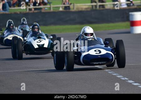 Nicholas Topliss, Cooper-Climax T53, Lowline, Richmond et Gordon Trophies, 25 minutes de course pour 2500cc voitures Grand Prix qui auraient concouru b Banque D'Images