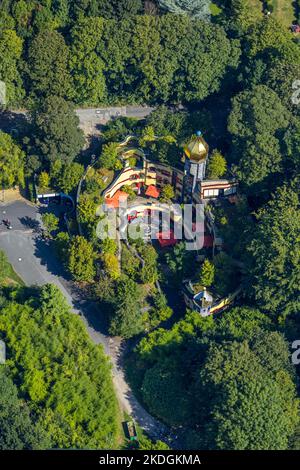 Vue aérienne, Maison Ronald McDonald, maison colorée Friedensreich Hundertwasser à Grugapark, Essen-Rüttenscheid, Essen, région de Ruhr, Rhin-Nord-Westphalie Banque D'Images