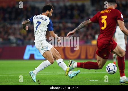 Felipe Anderson du Latium marque 0-1 buts pendant le championnat italien série Un match de football entre AS Roma et SS Lazio sur 6 novembre 2022 au Stadio Olimpico à Rome, Italie - photo: Federico Proietti/DPPI/LiveMedia Banque D'Images