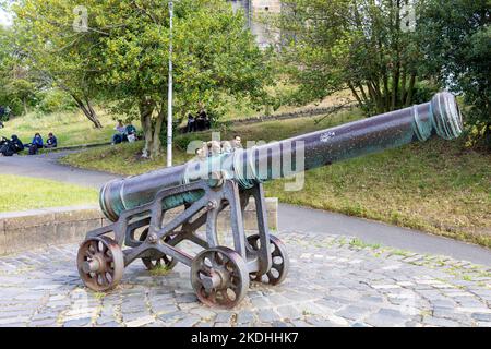 Le canon portugais sur Calton Hill Edinburgh, coulé au 15th siècle, l'un des 6 canons originaux, Edimbourg, Ecosse, Royaume-Uni Banque D'Images