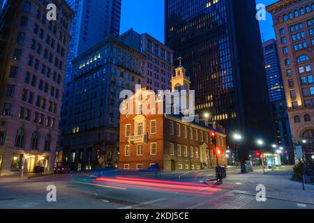 Boston Old State House se trouvant la nuit dans le Massachusetts, États-Unis Banque D'Images