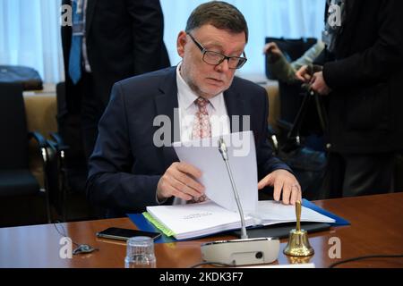 Bruxelles, Belgique. 07th novembre 2022. Zbynek Stanjura, ministre des Finances, assiste à une réunion de dialogue macroéconomique avec les partenaires sociaux européens à Bruxelles, Belgique, le 7 novembre 2022. Crédit: ALEXANDROS MICHAILIDIS/Alamy Live News Banque D'Images