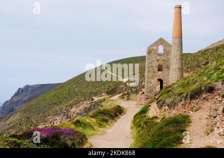 Wheal Coates, une mine de cuivre et d'étain désexploitée sur la côte de Cornouailles près de St. Agnes, Royaume-Uni - John Gollop Banque D'Images