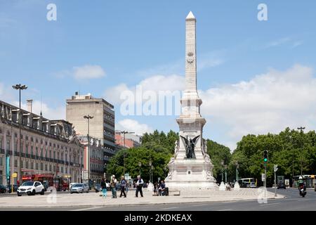 Lisbonne, Portugal - 01 juin 2018: Le Monument aux restaurateurs (Portugais: Monumento aos Restauradores) est un monument situé sur la place Restauradores Banque D'Images