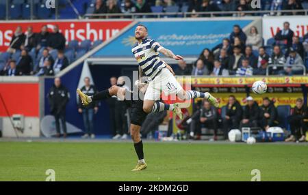 Duisburg, Allemagne. 05th nov. 2022. Firo : 05.11.2022, football, soccer, 3rd division, 3rd division fédérale, Saison 2022/2023, 22/23, 15th matchday MSV Duisburg - Spielvereinigung, SpVgg Bayreuth 1:1 duels, Marvin Knoll crédit: dpa/Alamy Live News Banque D'Images