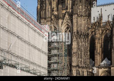 Le Dom-Hotel de la cathédrale est entièrement rénové, chantier de construction, cathédrale, Cologne, Allemagne. 28 octobre 2022. das Dom-Hotel am Dom W Banque D'Images