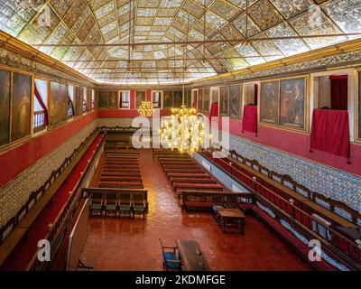 Grand hall des actes à l'intérieur de l'Université de Coimbra, ancien Palais Royal - Coimbra, Portugal Banque D'Images