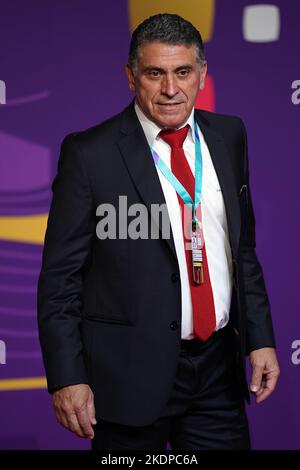 Photo du dossier datée du 01-04-2022, du directeur du Costa Rica Luis Fernando Suarez. Coach pour le Costa Rica. La dernière nation à s'assurer une place au Qatar a surmonté un début lamentable de qualification. Nombre des anciens combattants qui ont contribué à éliminer l'Angleterre et l'Italie en 2014 demeurent, avec le noyau vieillissant complété par une foule de jeunes inexpérimentés. Navas est l'un des meilleurs gardiens de but au monde, mais le tirage au sort n'a pas été bon pour les centraméricains. Date de publication : mardi 8 novembre 2022. Banque D'Images