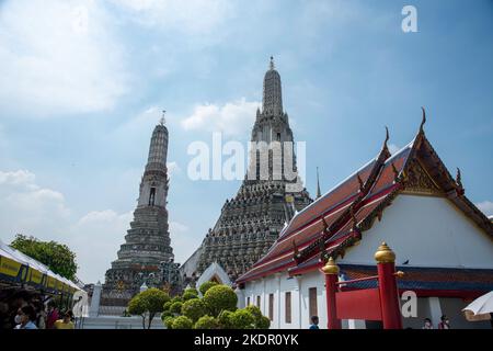 bangkok Tailandia 08-11-2022, Wat Arun es un templo budista en Bangkok, Tailandia. El templo está localizado en el distrito Banque D'Images