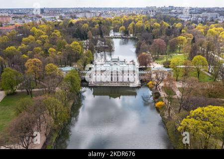 Palais sur l'Isle dans Lazienkowski Parc également appelé Lazienki Parc - bains royaux, plus grand parc de Varsovie ville, Pologne Banque D'Images