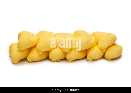 Bonbon de banane jaune isolé sur fond blanc. Banque D'Images