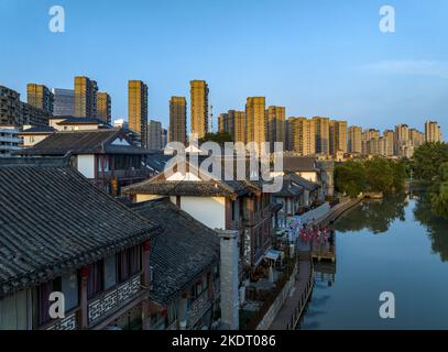 Le canal de la ville huaïenne à jiangsu Banque D'Images