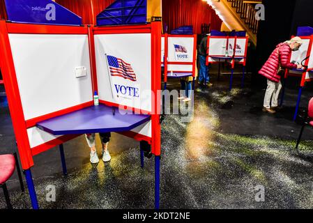 Lors des élections de mi-mandat de 2022 dans la capitale de l'État du Vermont, Montpelier, VT, États-Unis. Banque D'Images