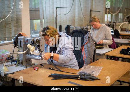 Photo Jim Wileman - usine de produits de cuir de Pittards, à Yeovil, Somerset. Banque D'Images